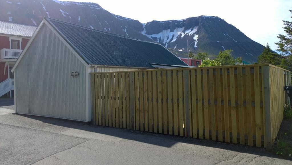 Comfortable Bungalow Ísafjörður Zimmer foto